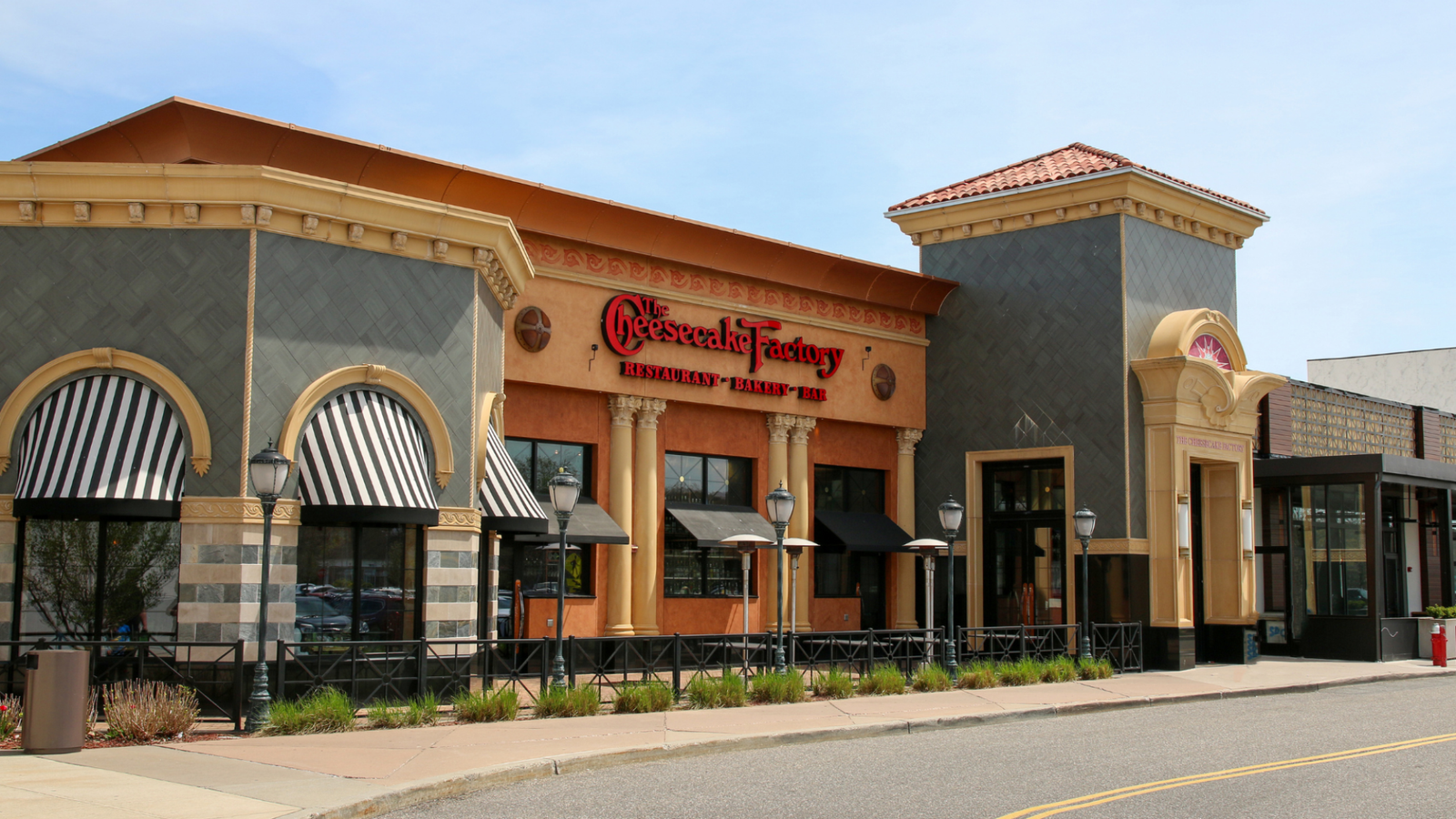 A Cheesecake Factory restaurant