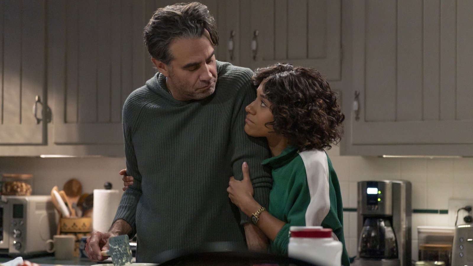 Bobby Cannavale as Pete Marino and Ariana DeBose as Lucy Scarpetta.