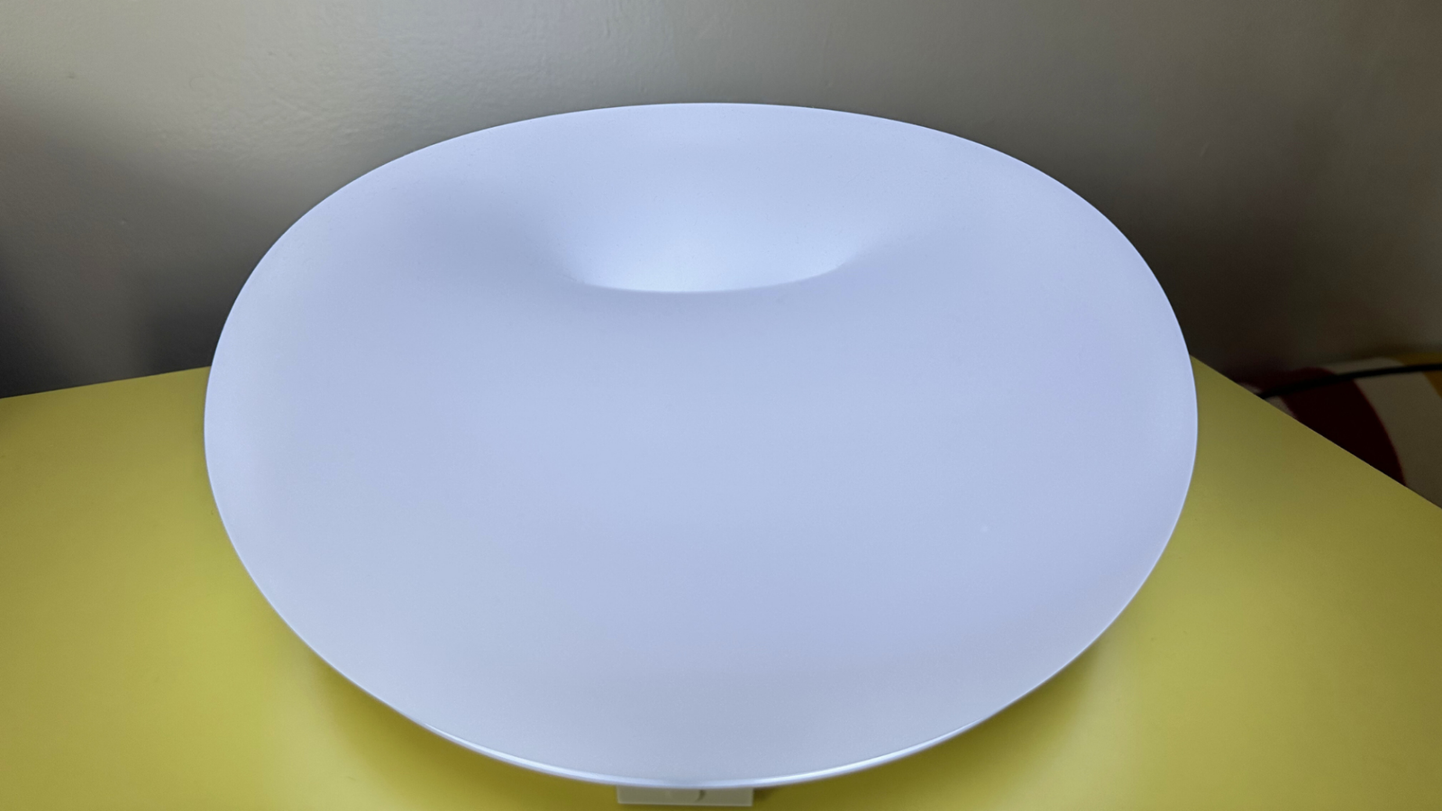 The IKEA Varmblixt lamp on a table